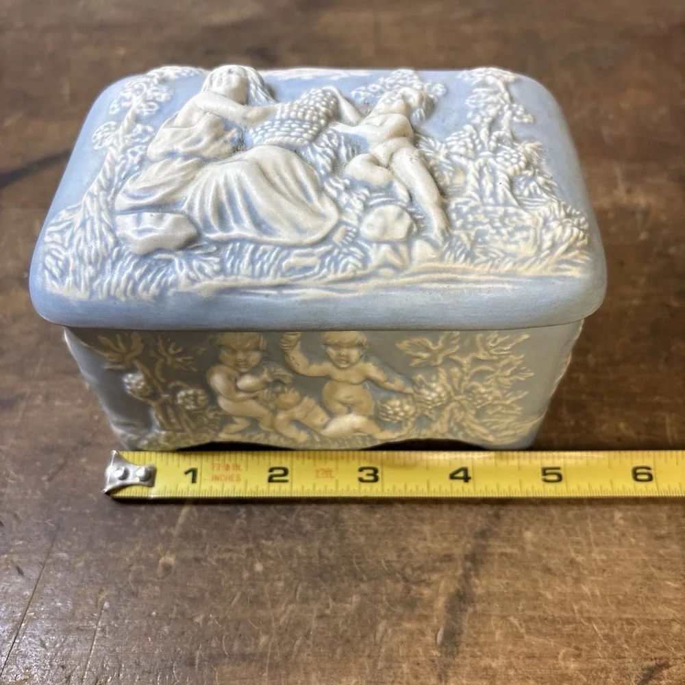 Vintage Blue & White Cherub Relief Music Box Trinket Jew Box Plays Music Footed